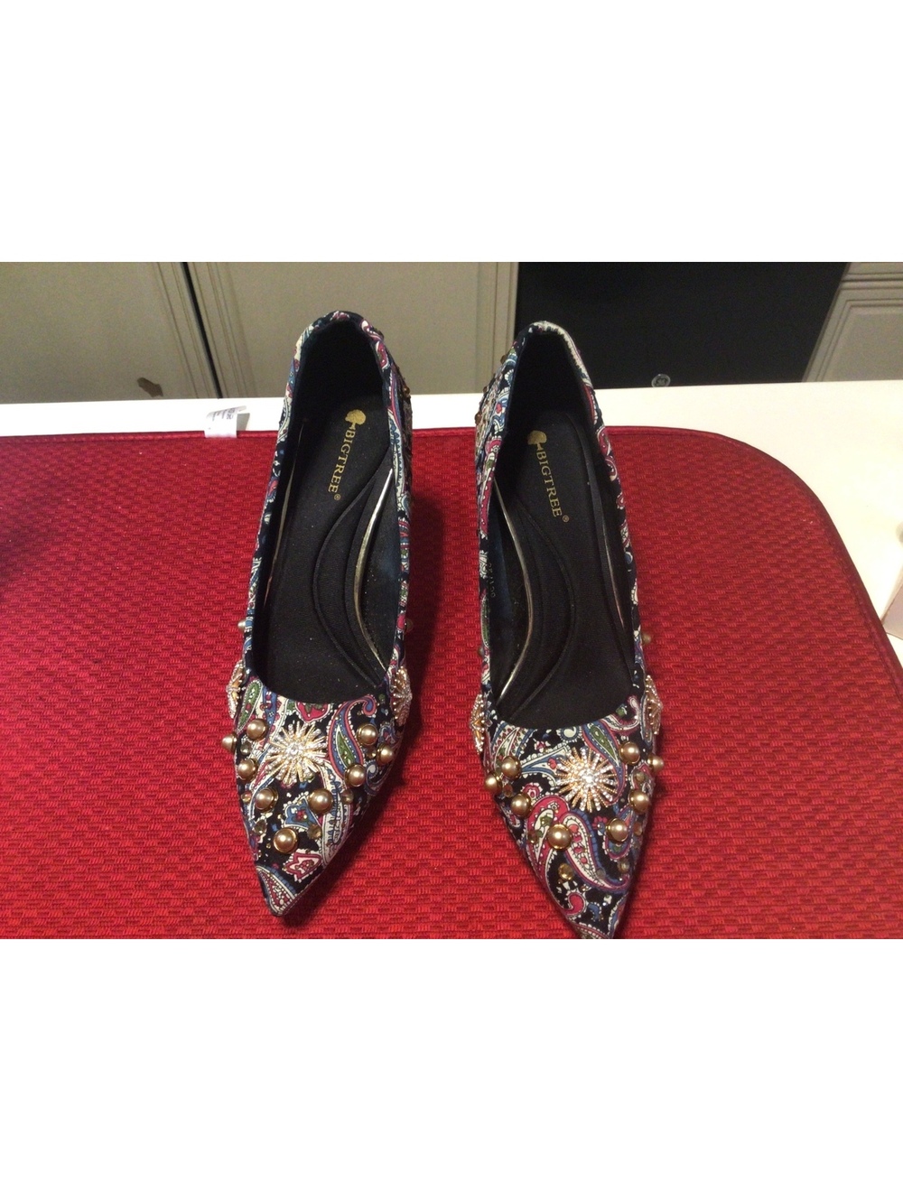 Big Tree Evening Shoes